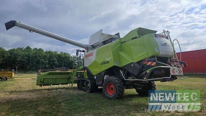 CLAAS LEXION 750 Derliaus nuėmimo kombainai