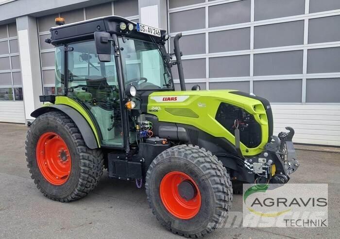 CLAAS NEXOS 240 L Traktoriai