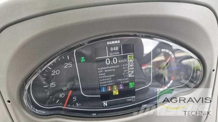CLAAS NEXOS 240 L Traktoriai
