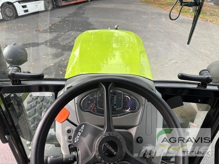 CLAAS NEXOS 240 L Traktoriai