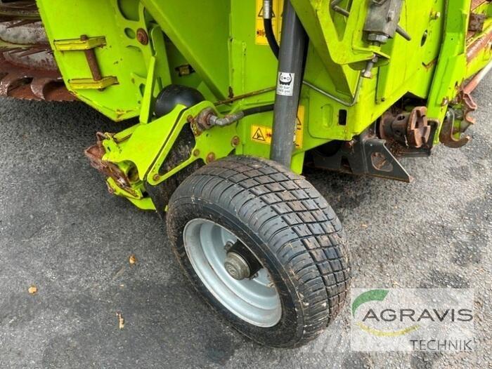 CLAAS ORBIS 900 AC 3T Šieno ir pašarų ruošimo mašinų priedai