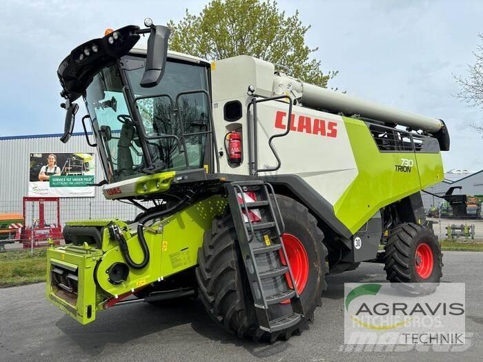 CLAAS TRION 730 Derliaus nuėmimo kombainai