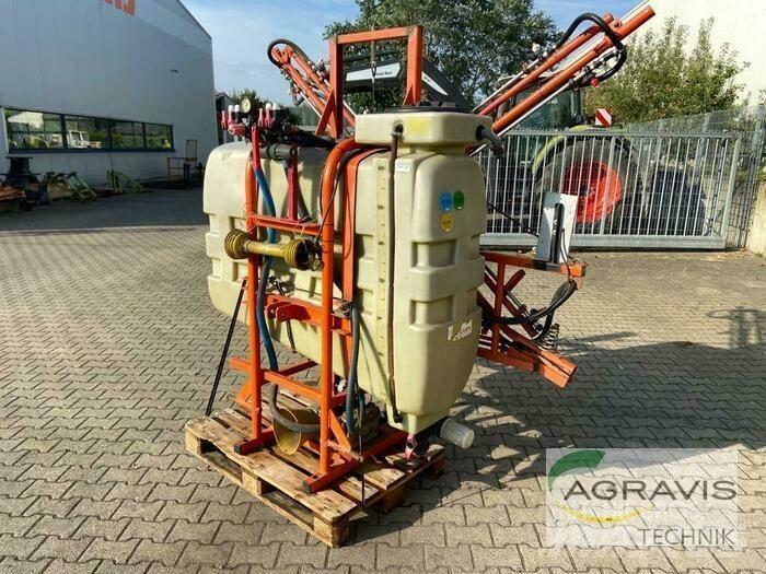 Douven 600 L Prikabinami purkštuvai