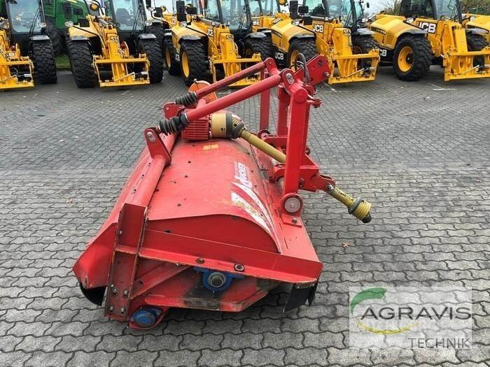 Dücker UM 27 Ganyklų šienapjovės / rėžtuvės