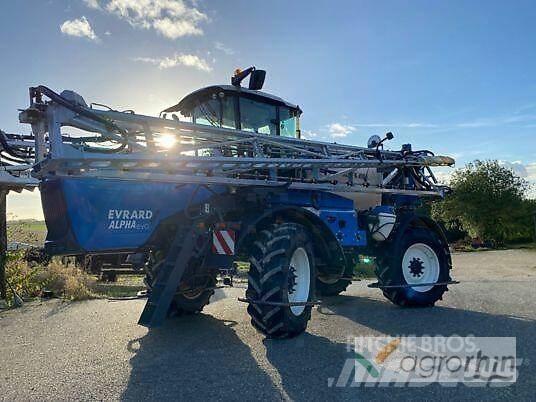 Evrard ALPHA 4100 EVO Prikabinami purkštuvai