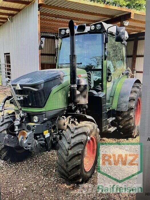 Fendt 211 P Traktoriai