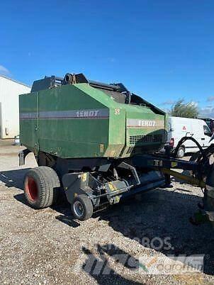 Fendt 2900V Ritinių presai