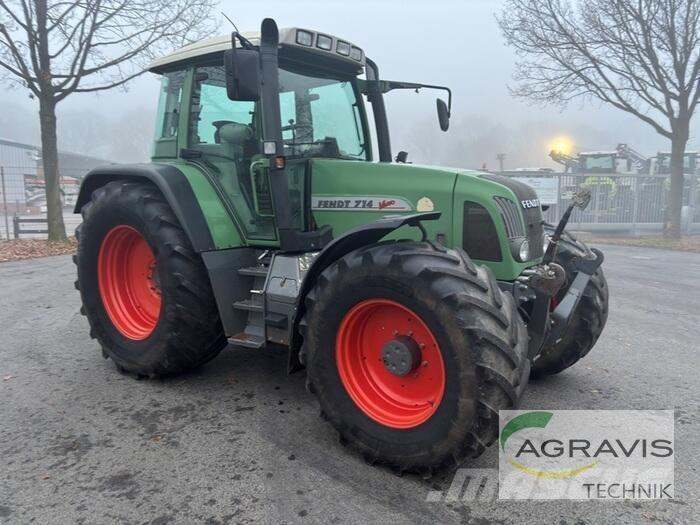Fendt 714 VARIO Traktoriai