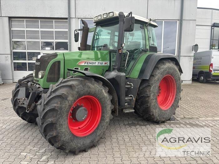 Fendt 718 VARIO Traktoriai