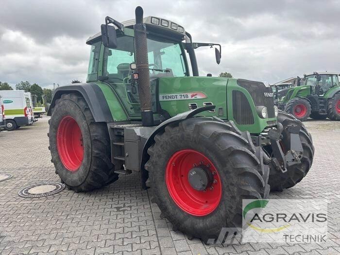 Fendt 718 VARIO Traktoriai