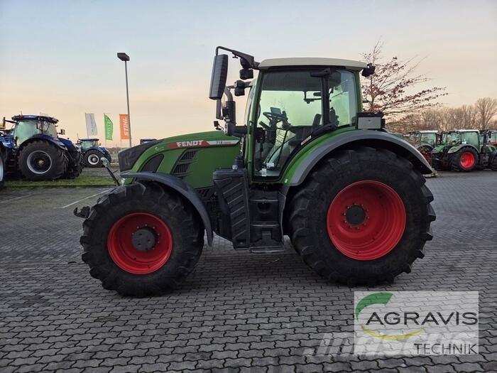 Fendt 718 VARIO GEN-6 Traktoriai