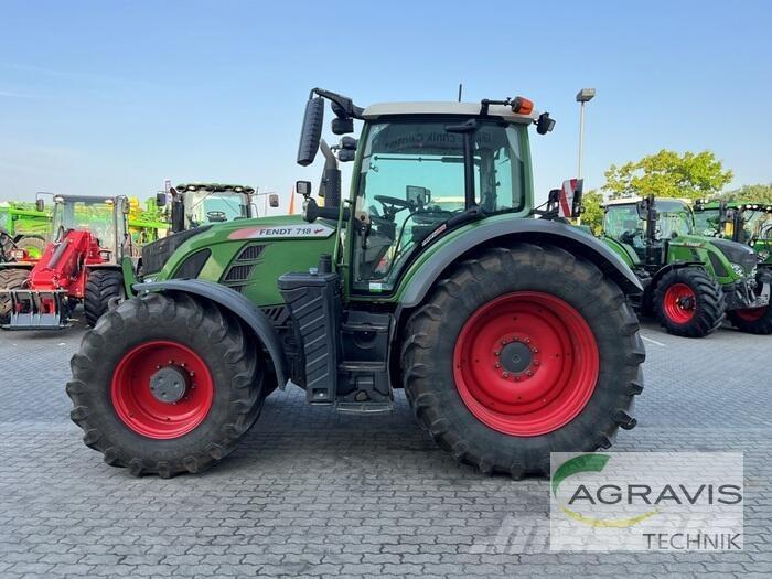 Fendt 718 VARIO S4 Traktoriai