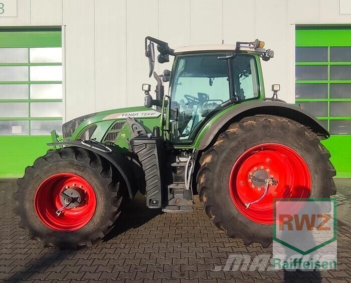 Fendt 724 Vario Traktoriai