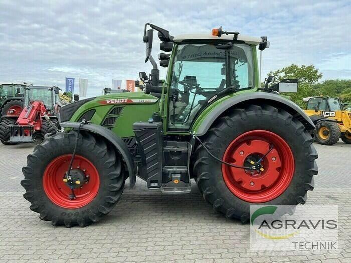 Fendt 724 VARIO GEN-6 Traktoriai