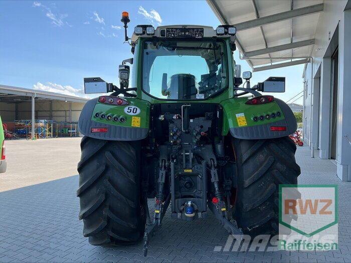 Fendt 724 Vario Gen6 Traktoriai