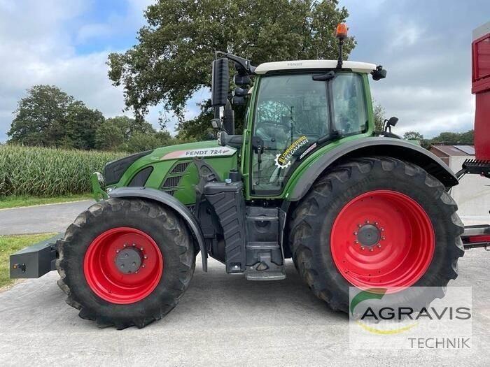 Fendt 724 VARIO S4 Traktoriai