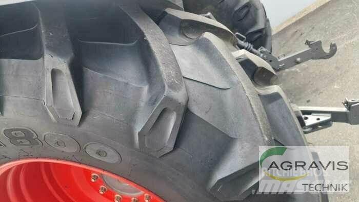 Fendt 724 VARIO S4 Traktoriai