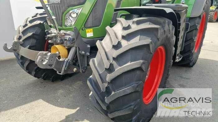 Fendt 724 VARIO S4 Traktoriai