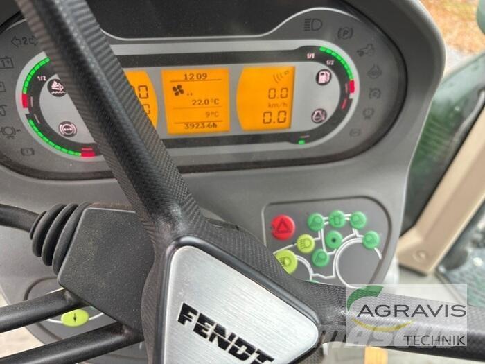Fendt 724 VARIO S4 Traktoriai