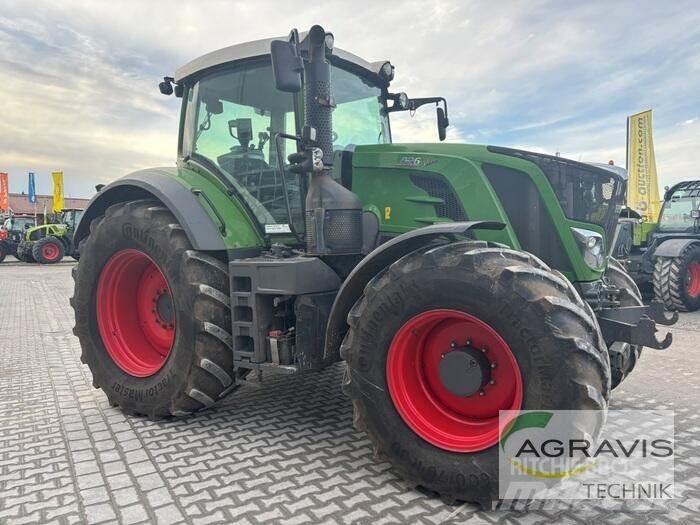 Fendt 826 VARIO S4 Traktoriai