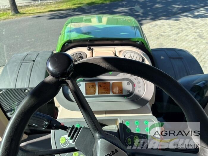 Fendt 826 VARIO S4 Traktoriai