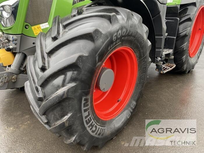 Fendt 826 VARIO S4 Traktoriai