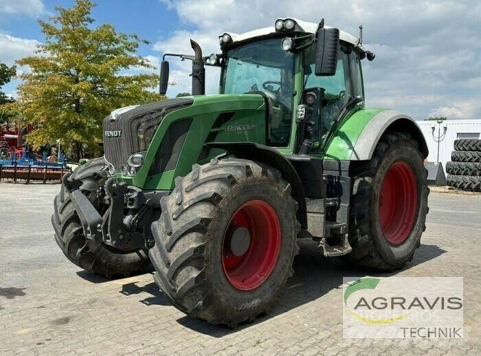 Fendt 826 VARIO SCR Traktoriai