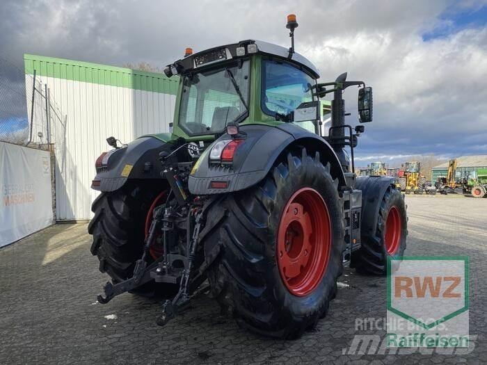 Fendt 828 Vario S4 Traktoriai