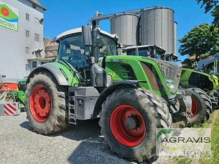 Fendt 828 VARIO S4 Traktoriai