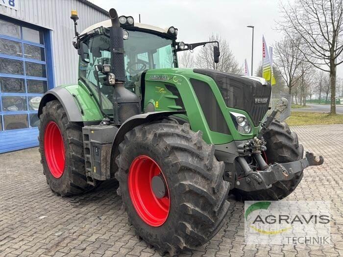 Fendt 828 VARIO S4 Traktoriai