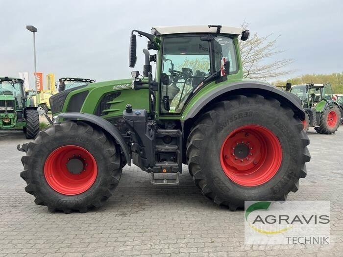 Fendt 828 VARIO S4 Traktoriai