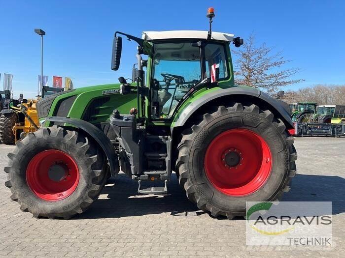 Fendt 828 VARIO S4 Traktoriai