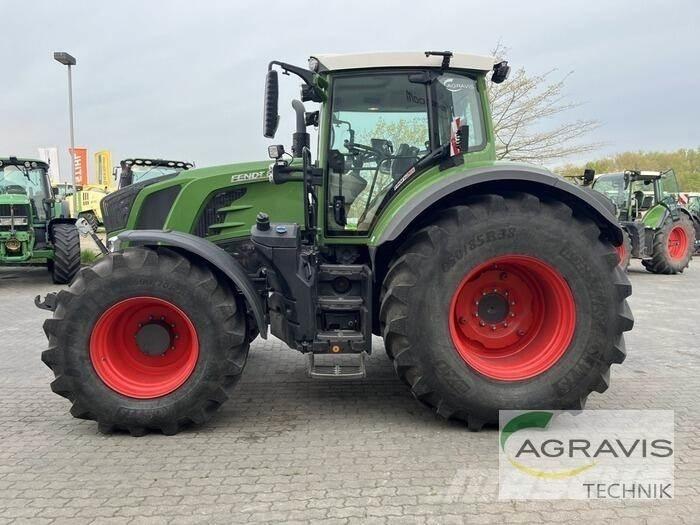 Fendt 828 VARIO S4 Traktoriai