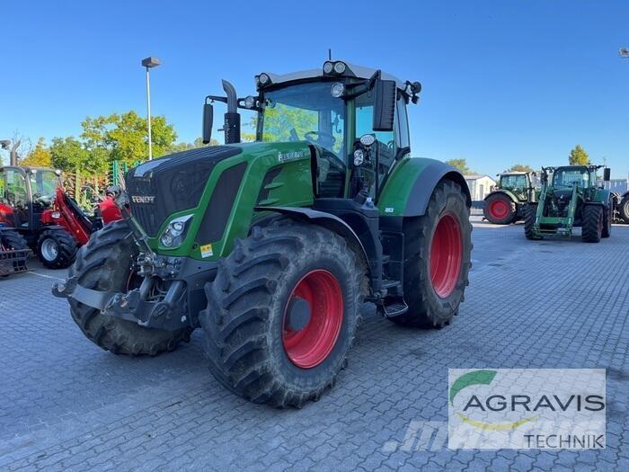 Fendt 828 VARIO S4 Traktoriai