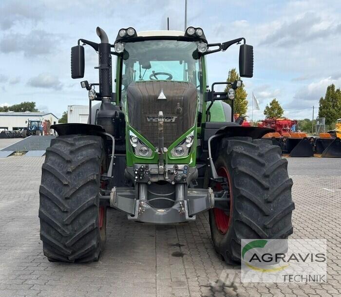 Fendt 828 VARIO S4 Traktoriai