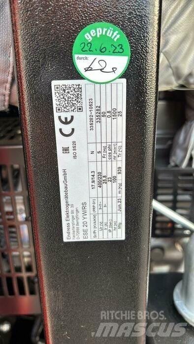  GEBRAUCHTES KLEINGERÄT Medžių skaldymo, pjovimo ir lupimo įrengimai