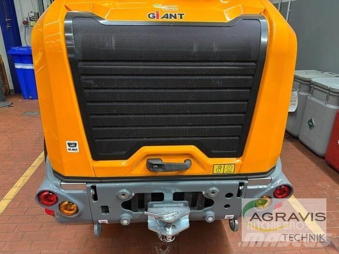 GiANT G5000 Naudoti ratiniai krautuvai