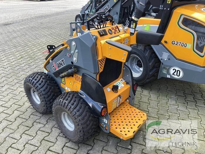 GiANT GS900 Naudoti ratiniai krautuvai