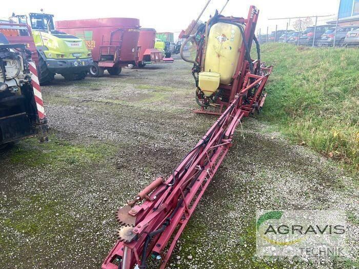 Hardi MEGA 1000 LTR. Prikabinami purkštuvai