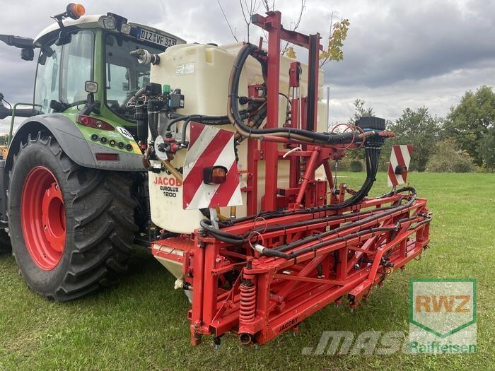 Jacoby EuroLux 1200 Prikabinami purkštuvai