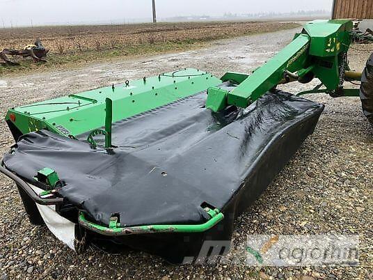 John Deere 328 A Šienapjovės
