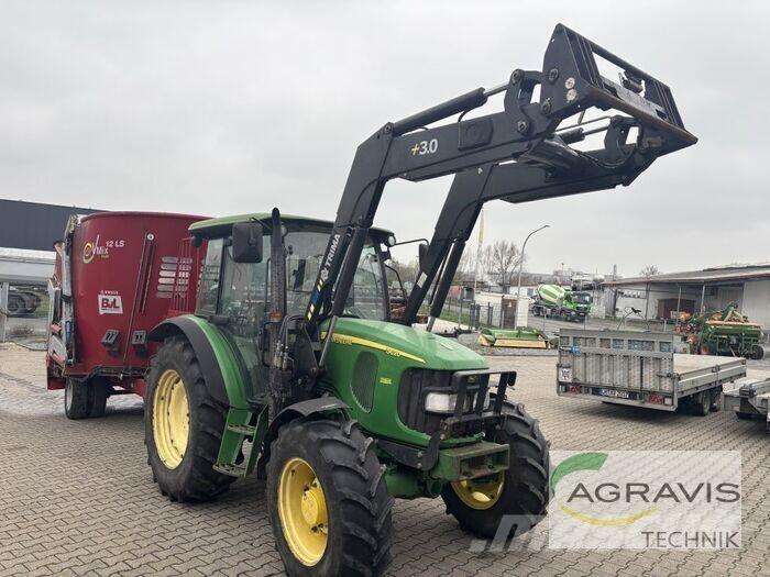 John Deere 5620 Traktoriai