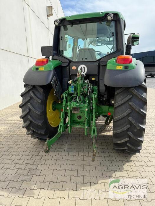 John Deere 6115 R Traktoriai