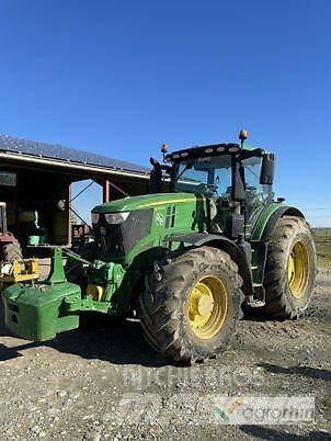 John Deere 6250R Traktoriai