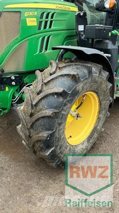 John Deere 6R 130 Traktoriai