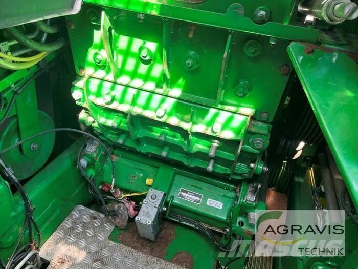 John Deere 8500I Pašarų ruošimo technika