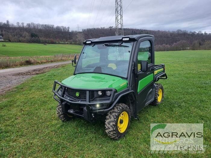 John Deere GATOR Naudoti kompaktiški traktoriai