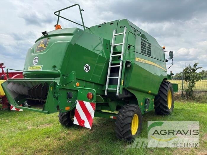 John Deere W 330 Derliaus nuėmimo kombainai