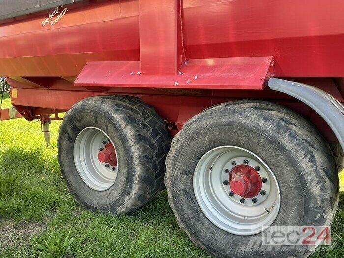 Krampe BigBody 650 Savivartės priekabos