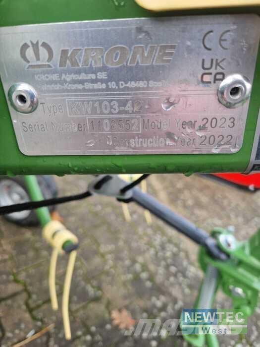 Krone VENDRO 560 Šieno grėbliai ir vartytuvai